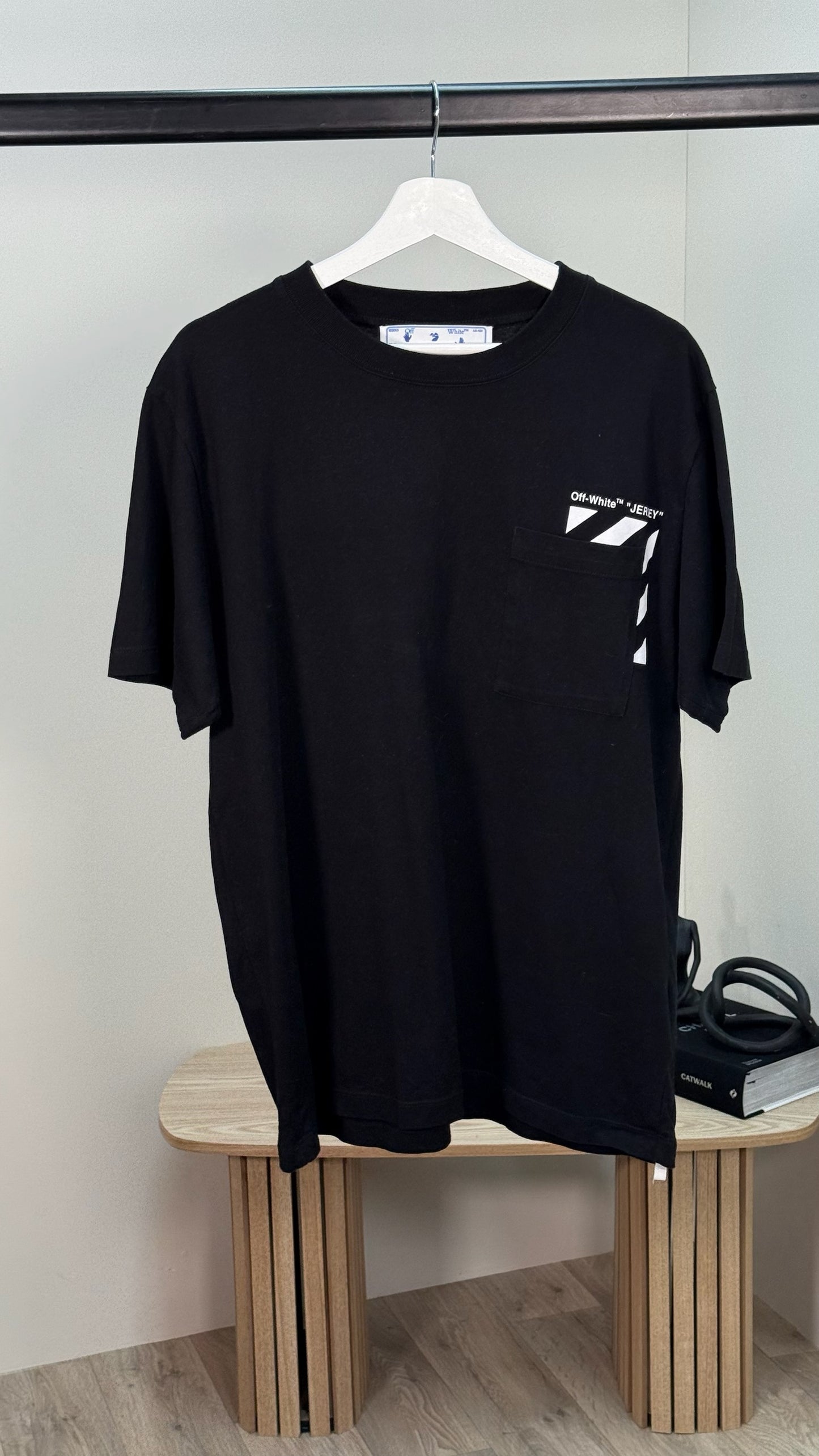 Off-White Black Diag Pocket T-shirt - Large