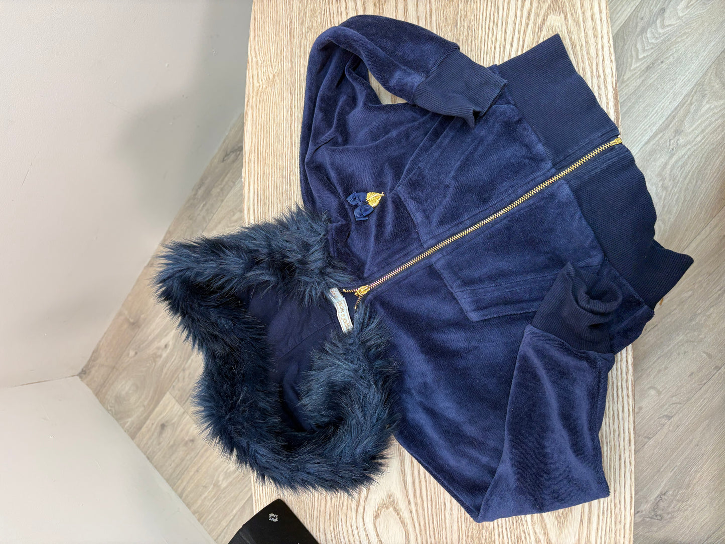 Kids Angel Face Navy Gold Hardware Fur Hood Tracksuit – Age 3-4 Years