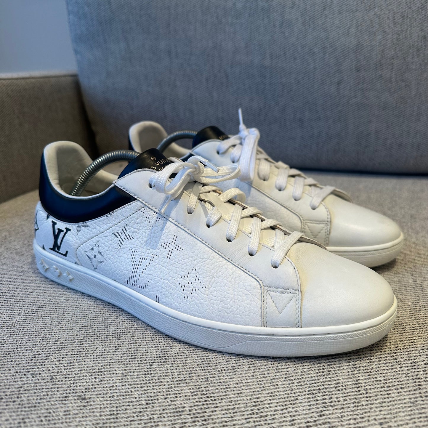 Louis Vuitton White Black Monogram Eclipse Trainers – UK 7.5
