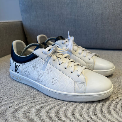 Louis Vuitton White Black Monogram Eclipse Trainers – UK 7.5