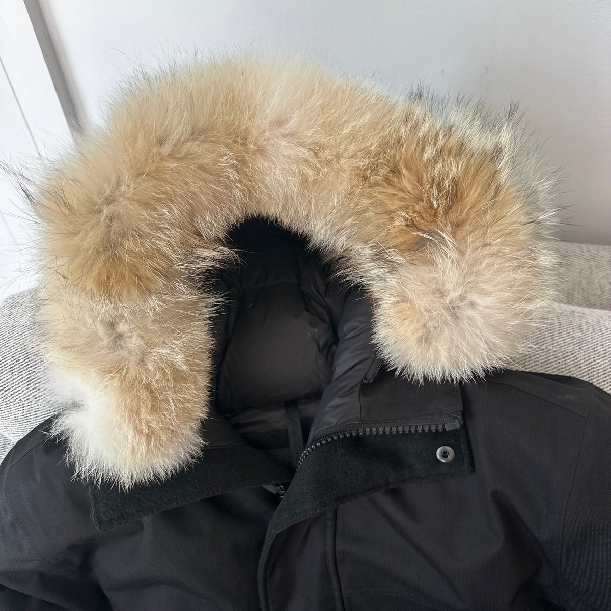 Nobis Yves Black Removable Fur Hood Parka Coat – Medium