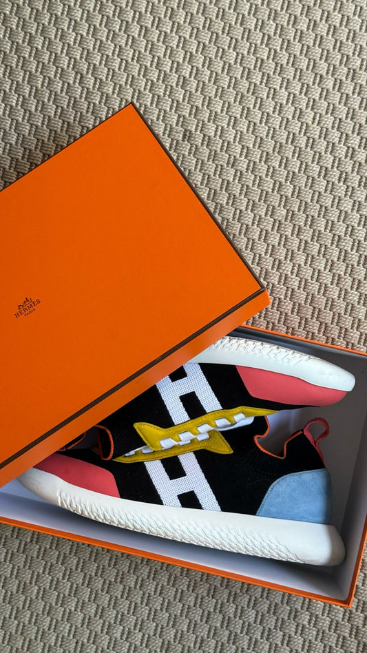 Hermes Black Multi Colour Crew Trainers-UK10