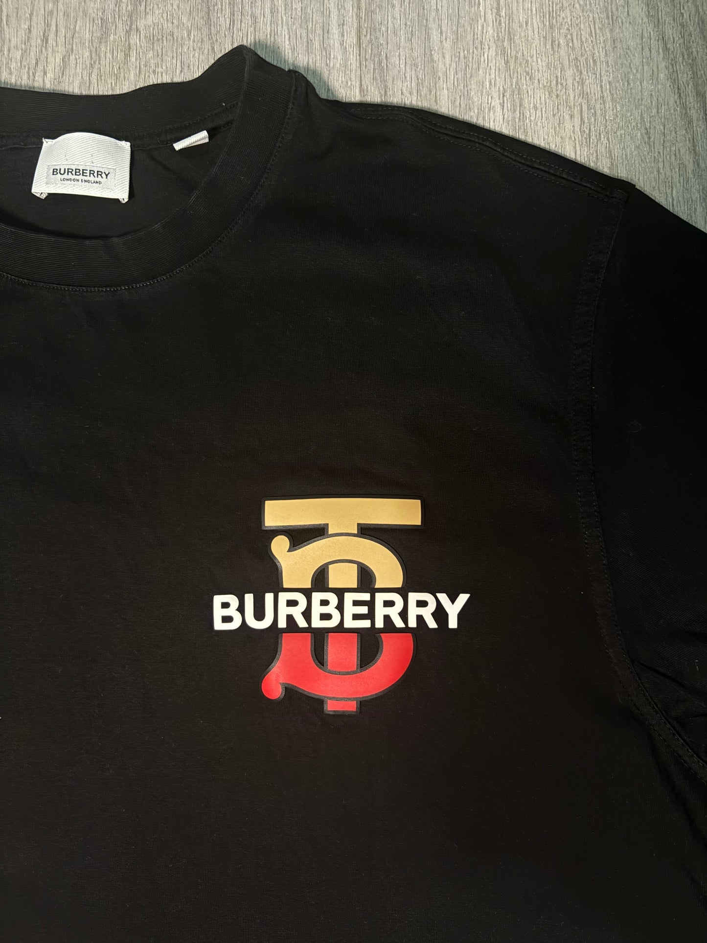Burberry Black TB Logo T-Shirt – Medium