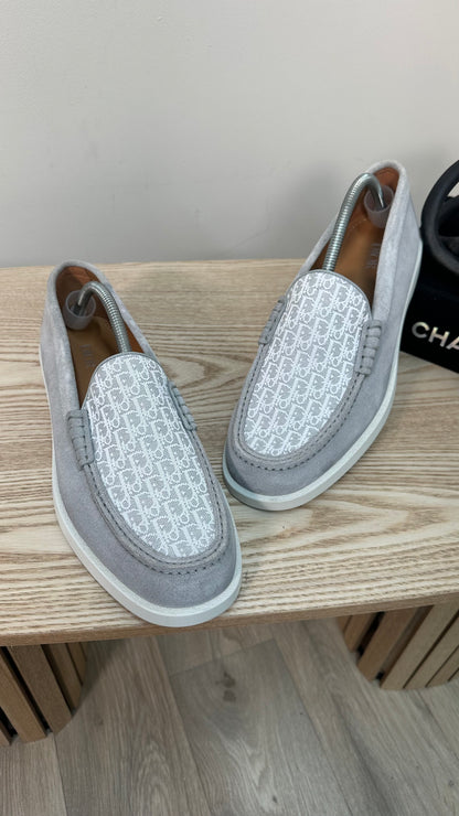 Dior Granville Light Grey Suede Oblique Loafer – UK 8