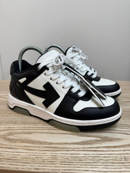 Off-White Black And White Out Of Office Trainers – EU 38 / UK 5