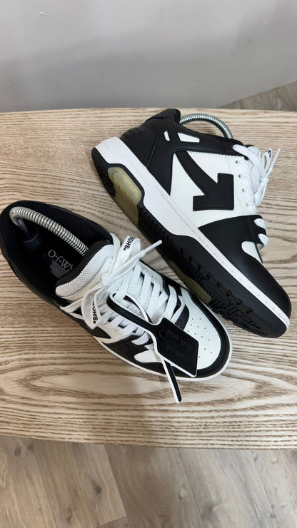 Off-White Black And White Out Of Office Trainers – EU 38 / UK 5
