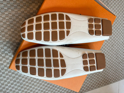 Louis Vuitton Cream loafer Shoes – EU 42 / UK 8