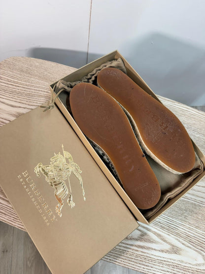 Burberry Zebra Print Brit Espadrille Hodgeson L Flat - UK 4