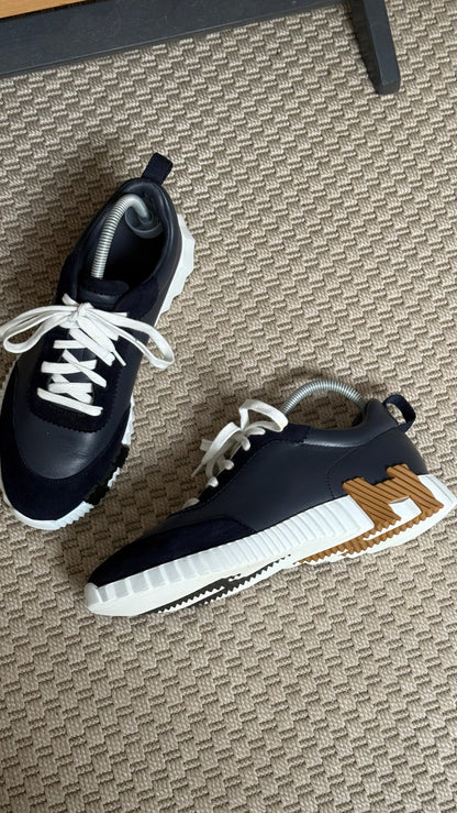 Hermes Navy Gold Bounce Trainers - 40/UK 6