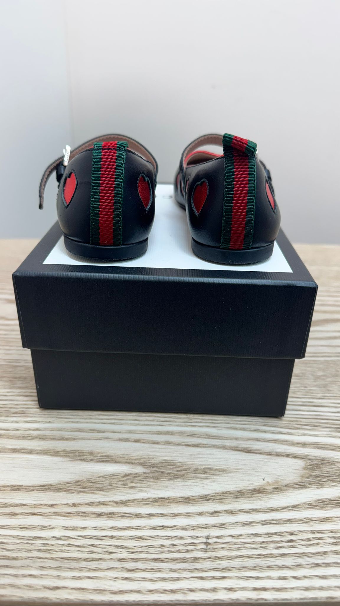 Kids Gucci Black Heart Dolly Shoes – New In Box EU 25 / UK 8 Kids