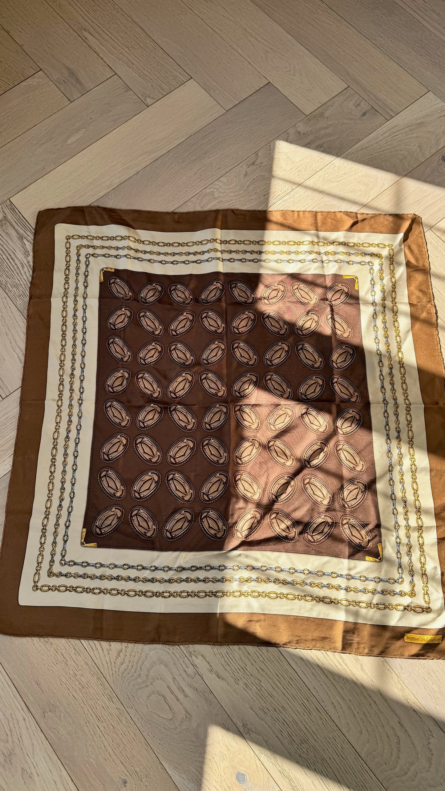 Cartier Les Must De Cartier Chains Interlock Silk Scarf – 84 x 84 cm