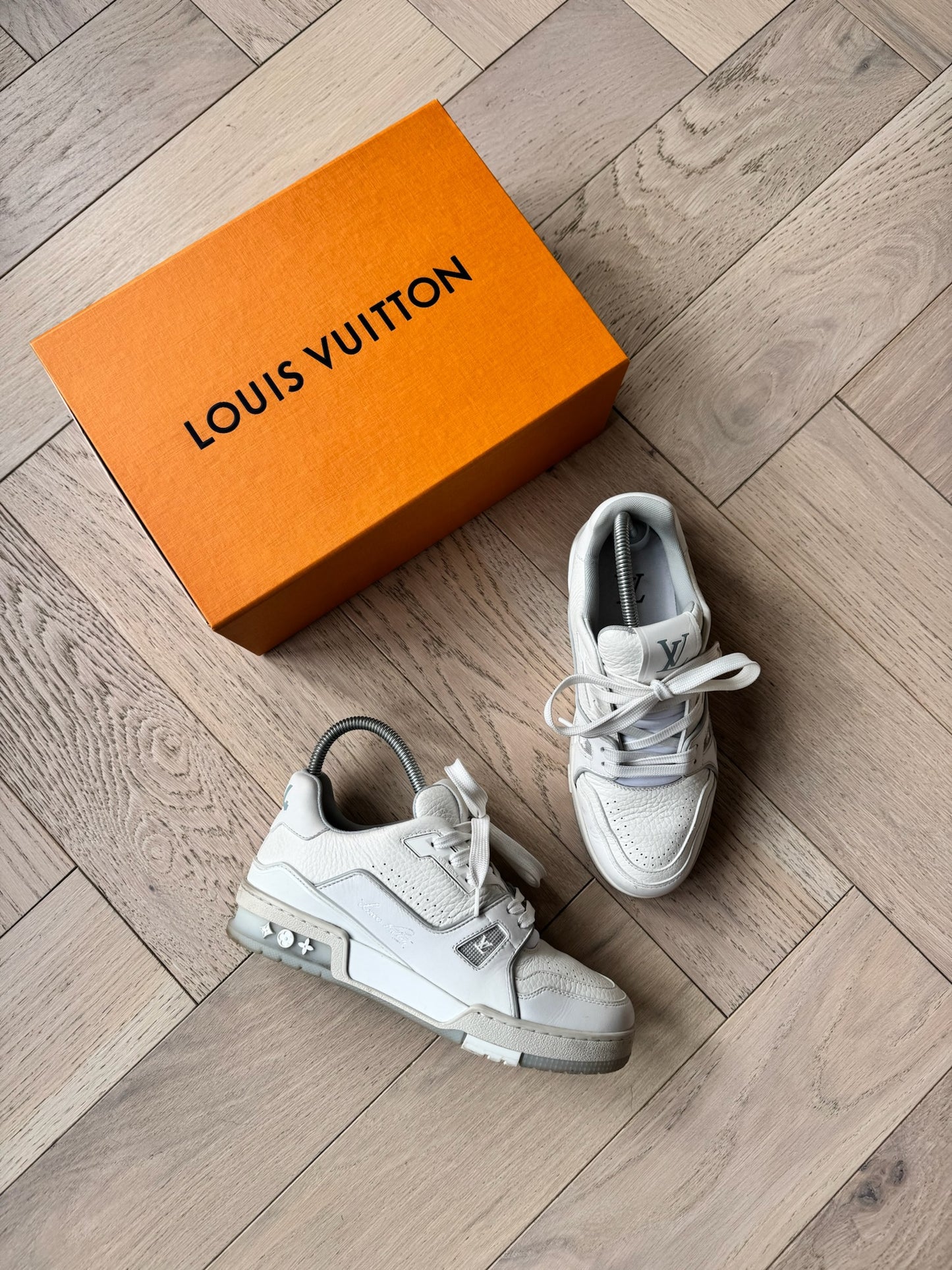 Louis Vuitton White Monochrome Trainers – EU 38 / UK 5