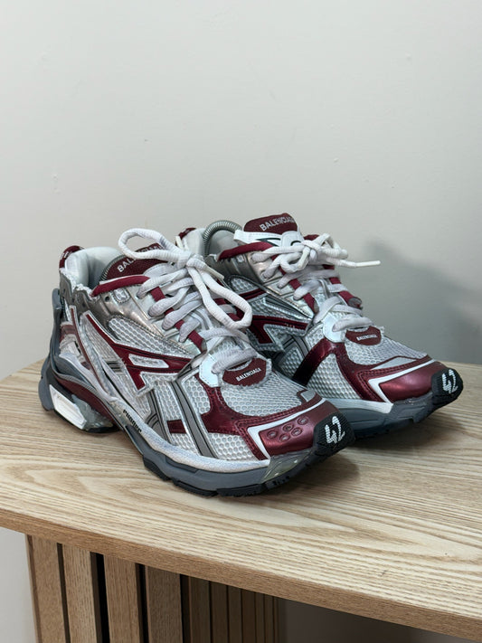 Balenciaga Silver Burgundy Runner Trainers - 42/uk8