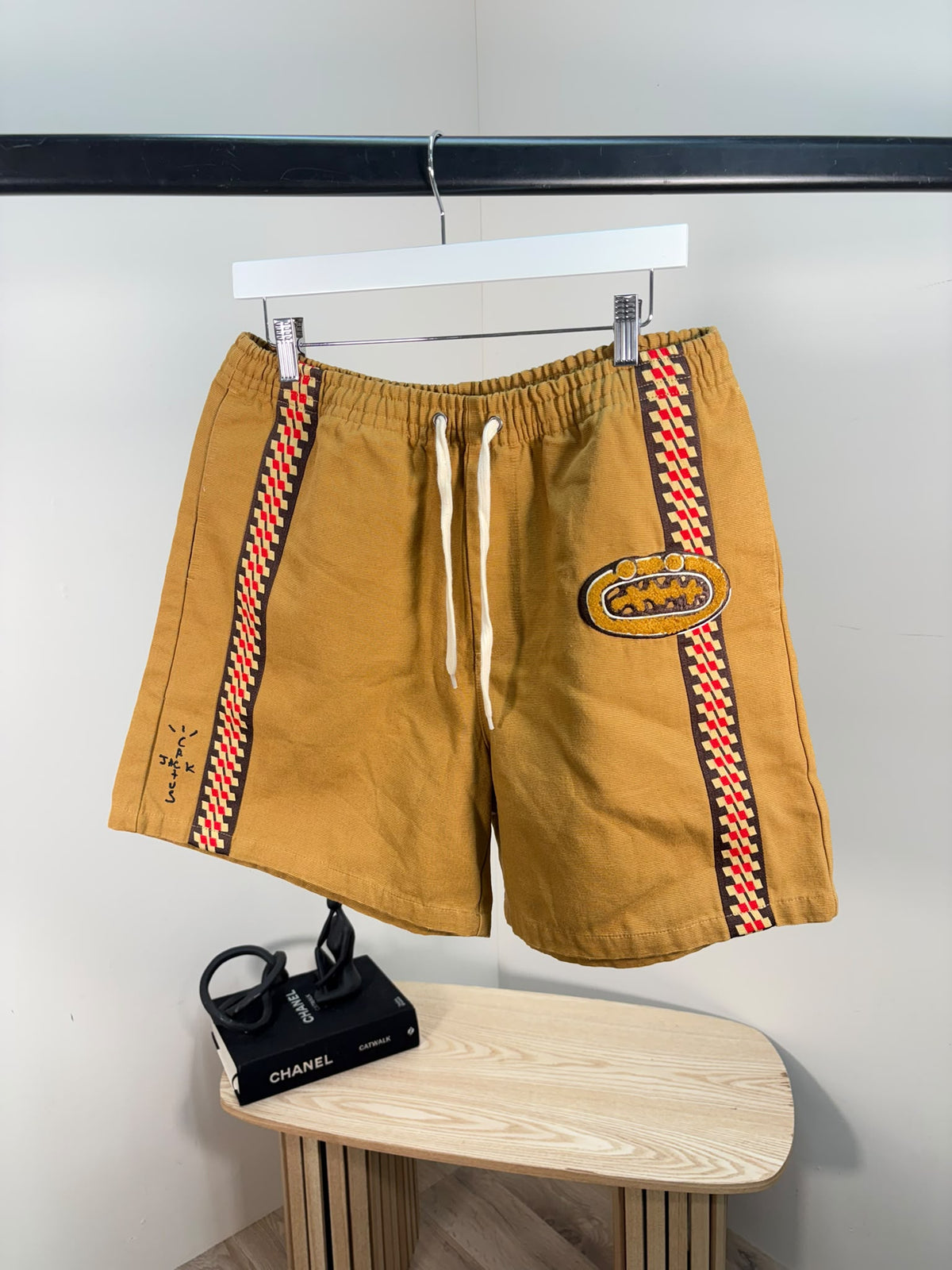 Cactus Jack/Travis Scott Cartoon brown shorts - Large