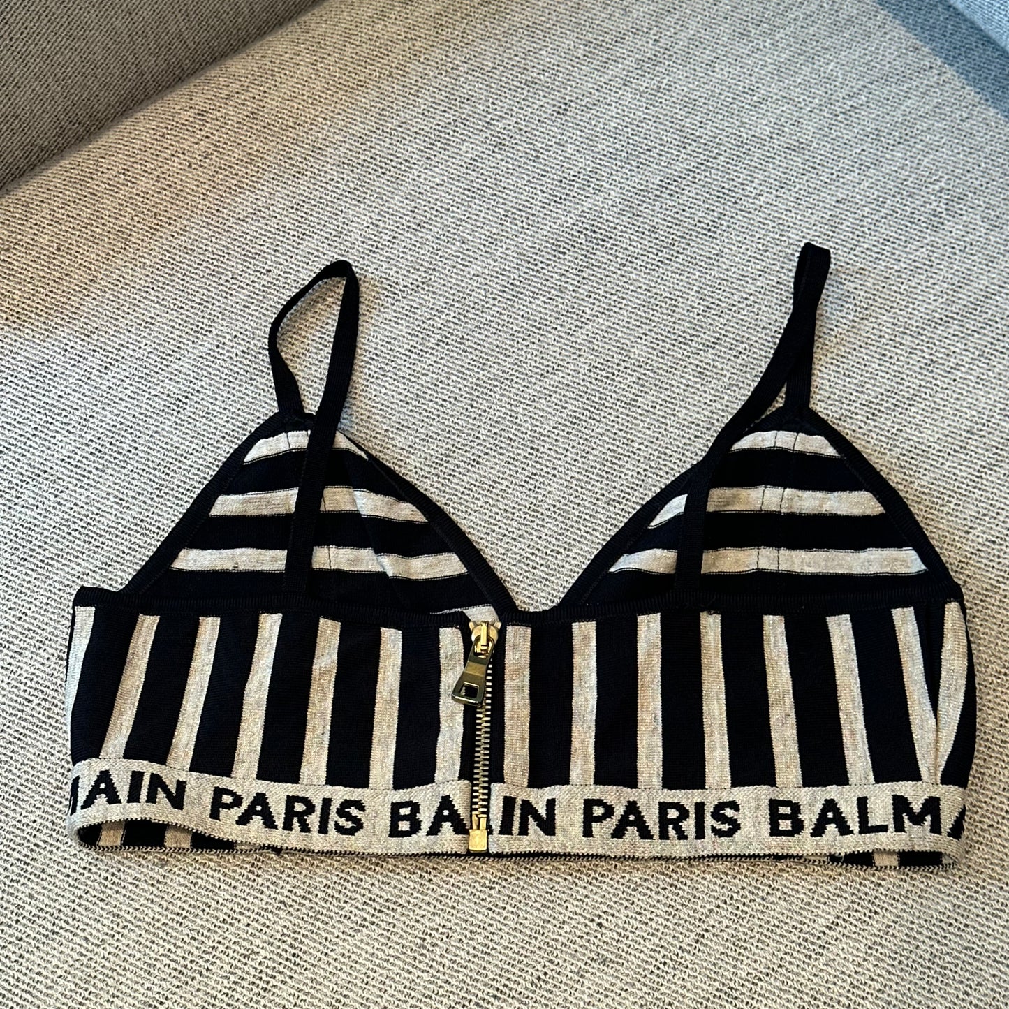 Balmain black and gold cropped bracelet top - UK 8/10