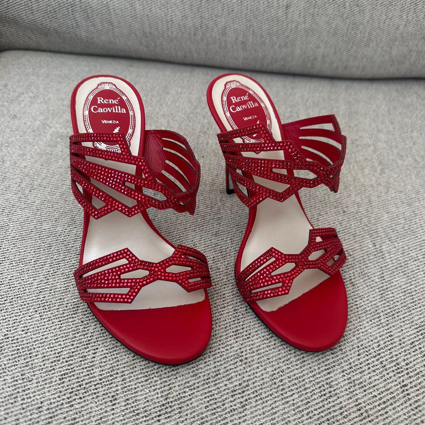 René Caovilla Red Crystal Embellished Mule Heels – EU 35.5 / UK 2.5