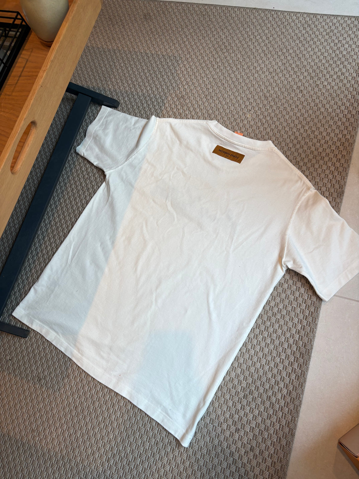 Louis Vuitton White Embroidered Signature T-Shirt – XXL