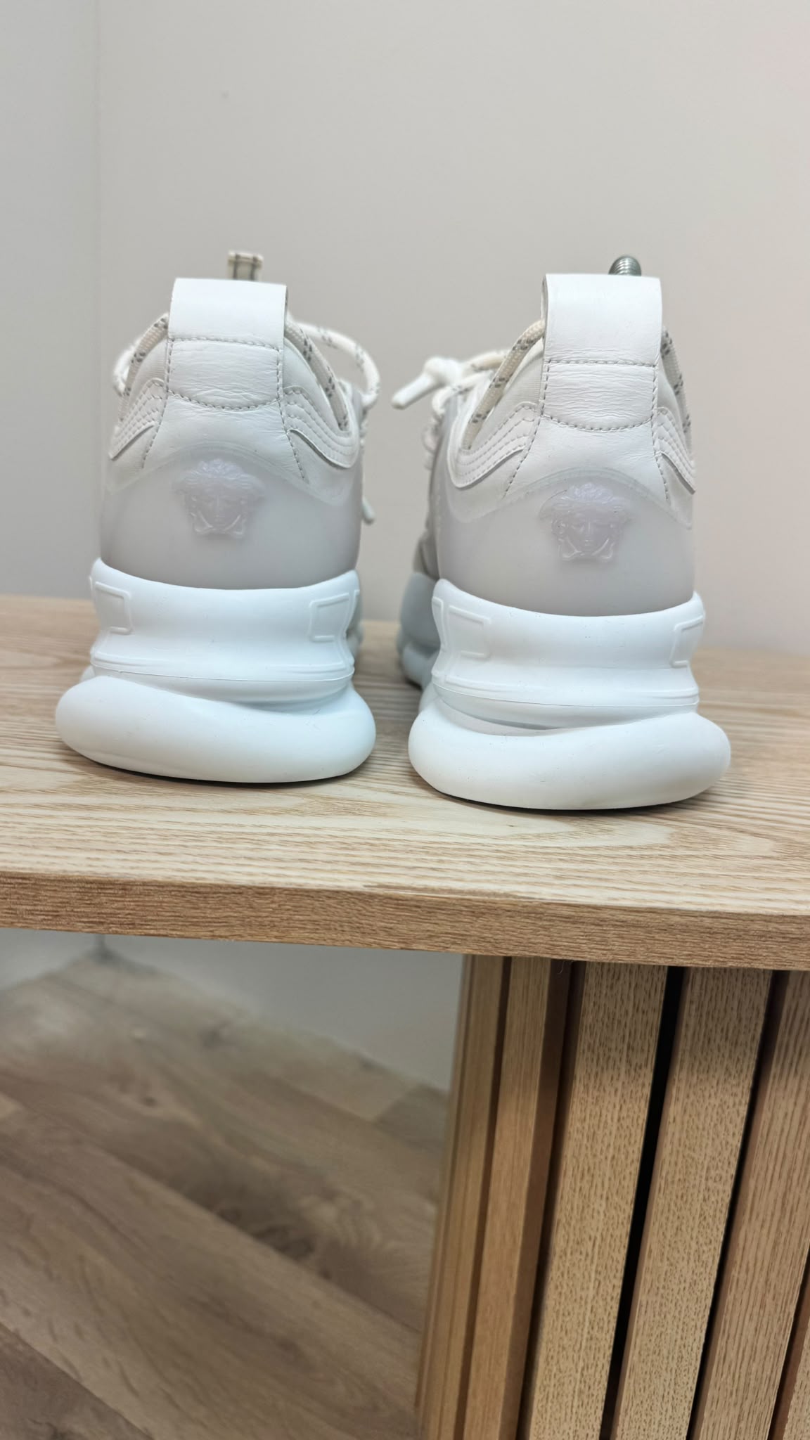 Versace Chain Reaction White Trainers – EU39 / UK6