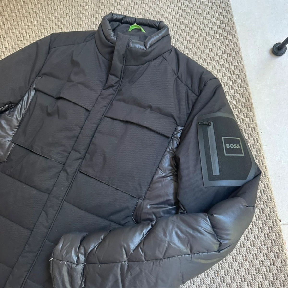 Hugo Boss mens black puffer coat - XL