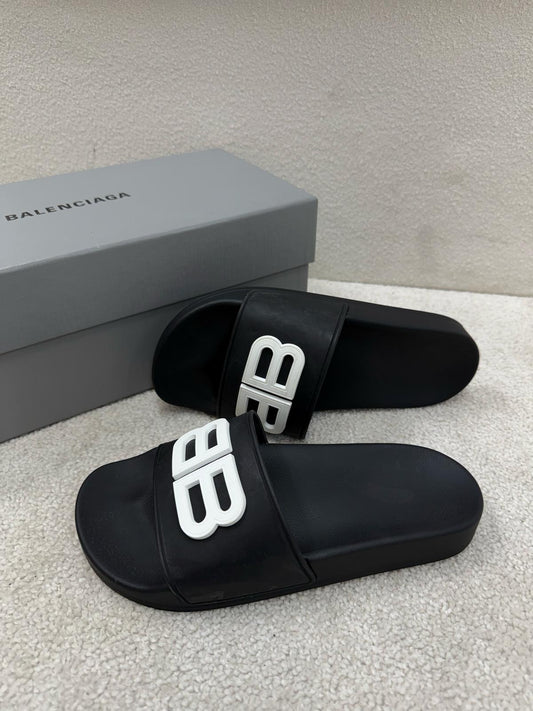 Balenciaga Black BB Slider New In Box - UK 3