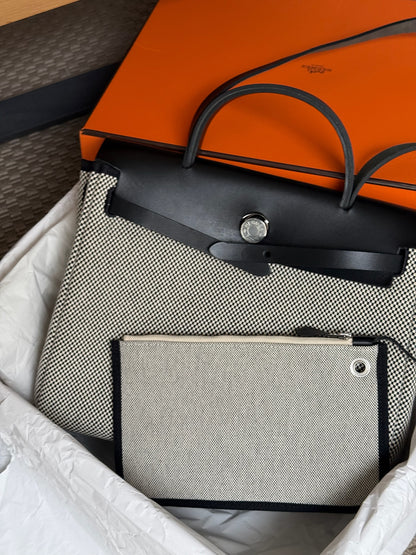 Hermès  Herbag 31 Vache Hunter Toile Quadrille Viking Black White Full Set