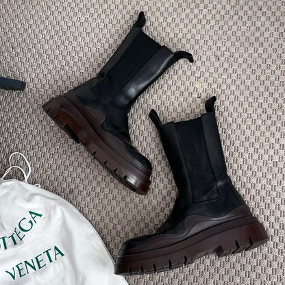 Bottega Veneta Black Tire Chelsea Boots – EU 39/UK 6