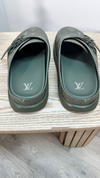 Louis Vuitton Khaki LV Monogram Slider Mules – Brand New UK 8