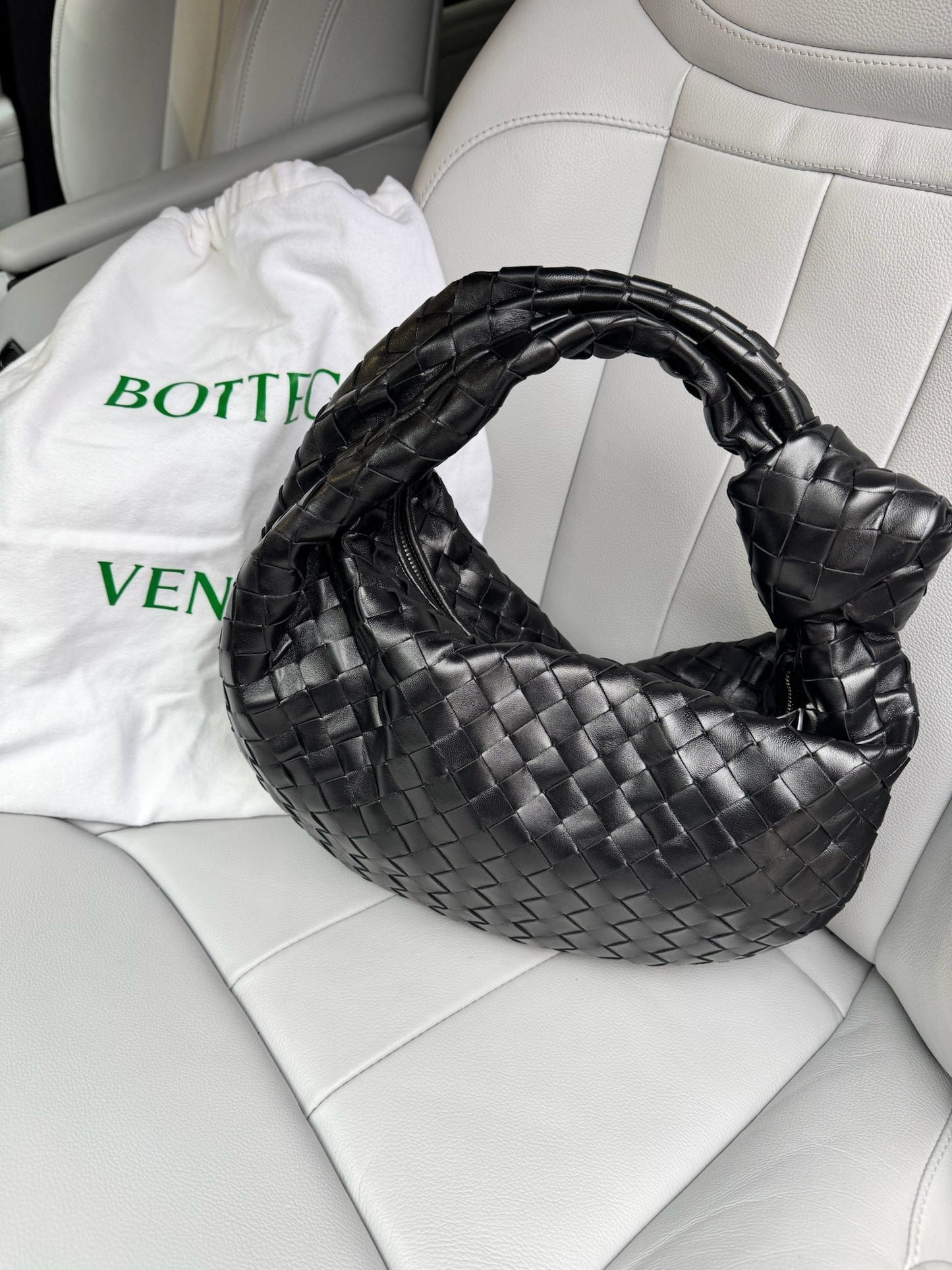 Bottega Veneta Black Lambskin Leather Jodie Suede Hobo Bag – New No Tags