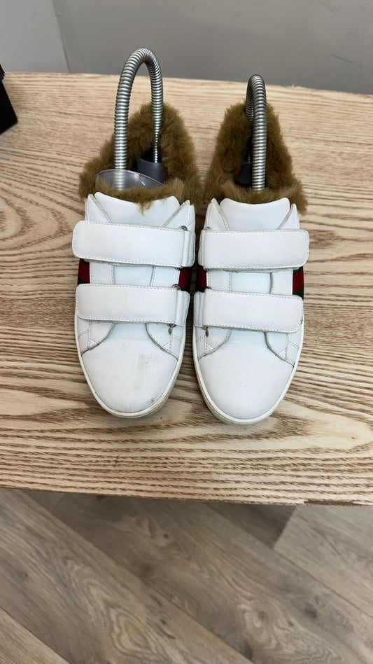 Kids Gucci White Fur Trim Velcro Trainers – N/A