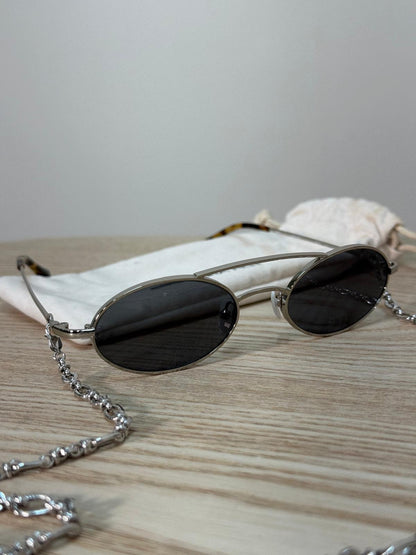 Alessandra Rich Silver Oval On-chain Sunglasses - One Size