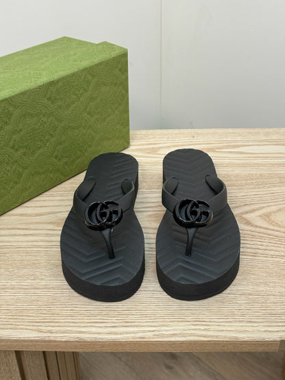 Gucci Black Double G Flip Flops
Brand New In Box UK 2
