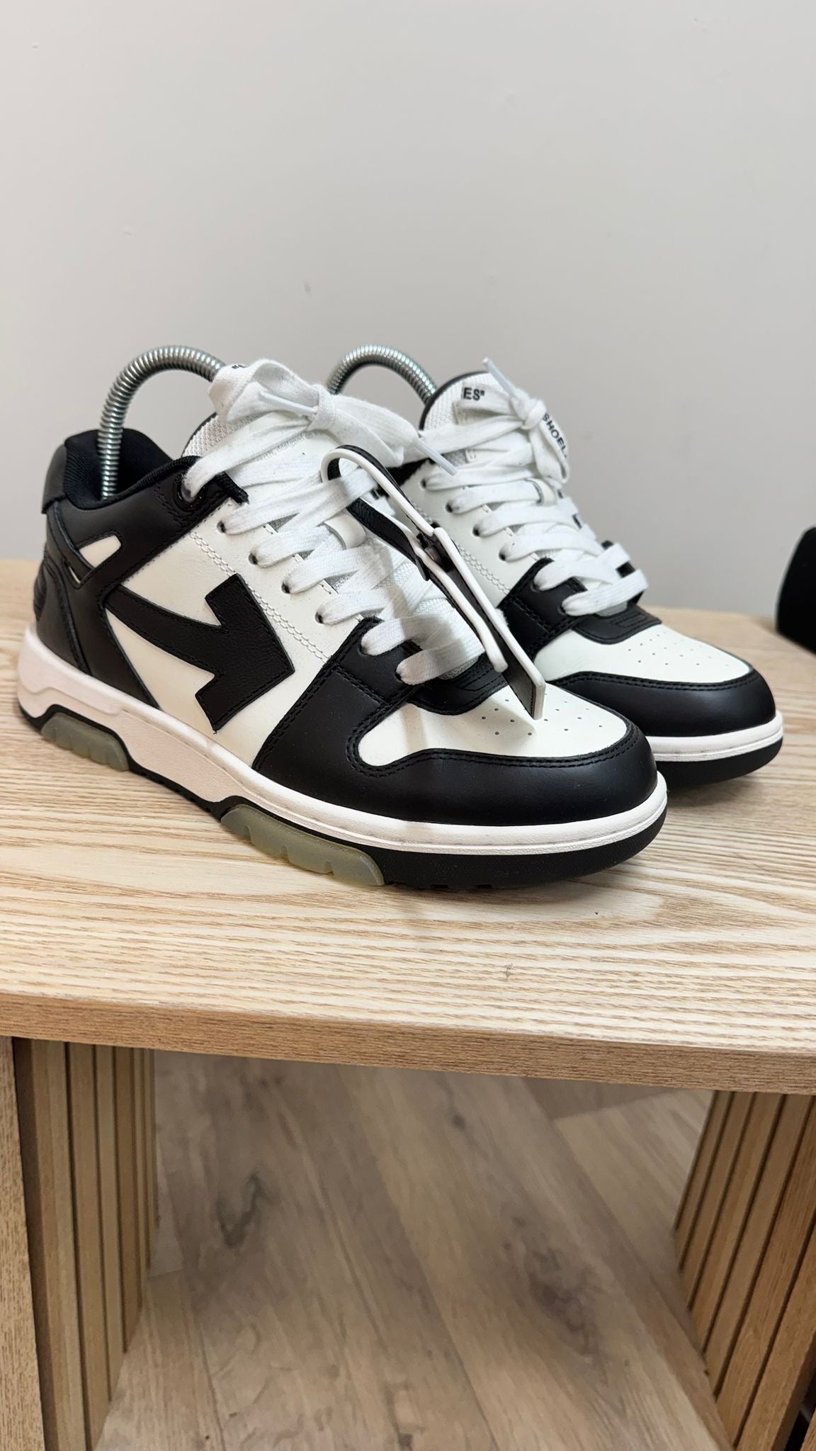 Off-White Black And White Out Of Office Trainers – EU 38 / UK 5