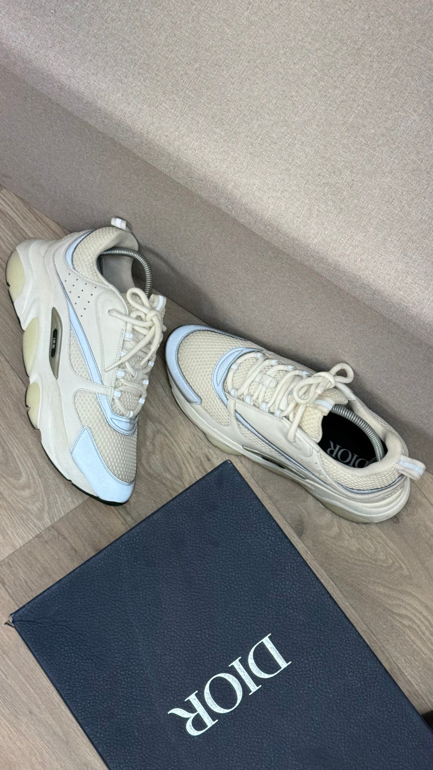 DIOR White B22 Trainers- UK 10