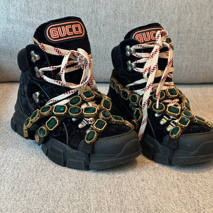 Gucci Black Crystal Velvet Flashtreck Chunky Boots – EU 37.5 / UK 4.5