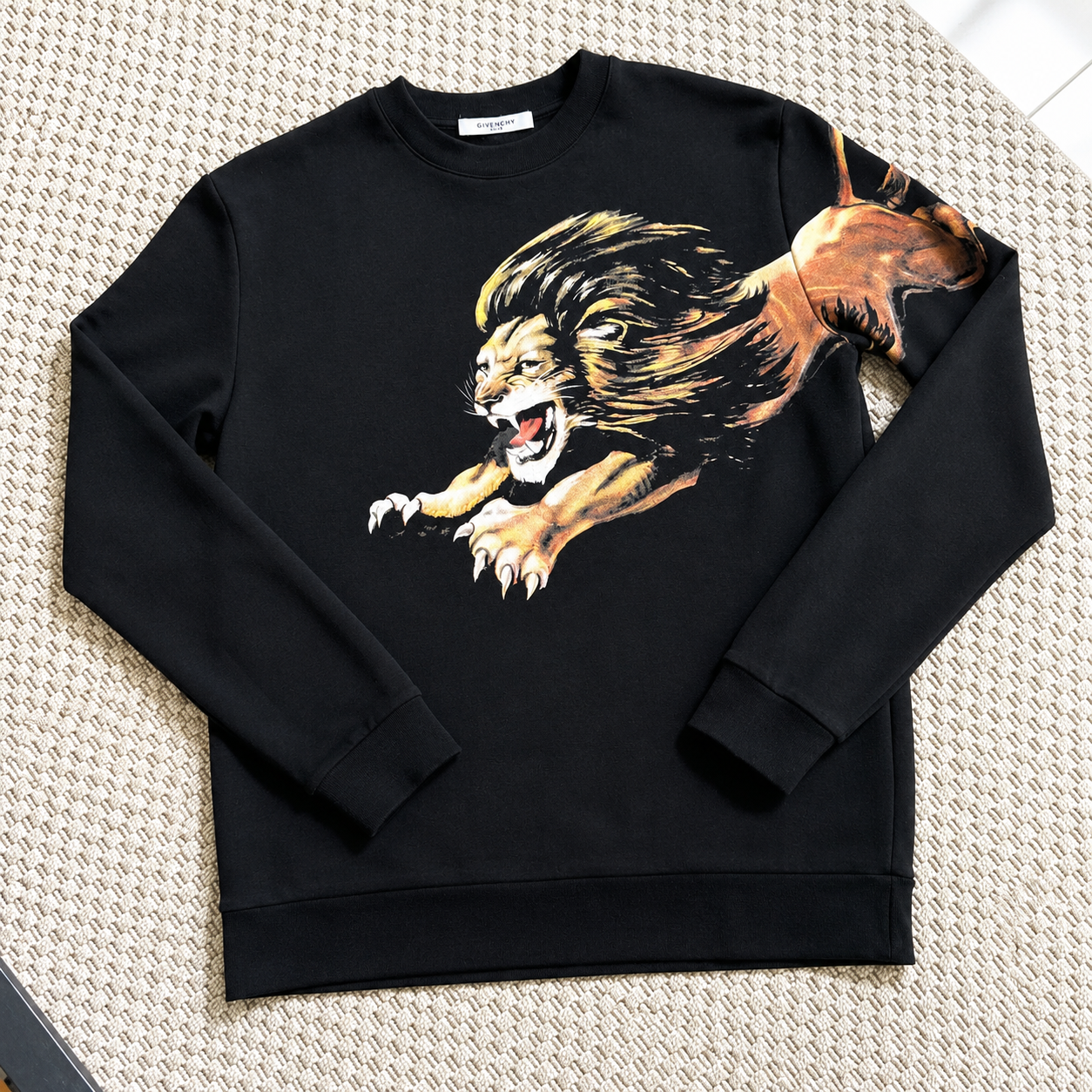 Givenchy Black Lion Print Sweatshirt - XL