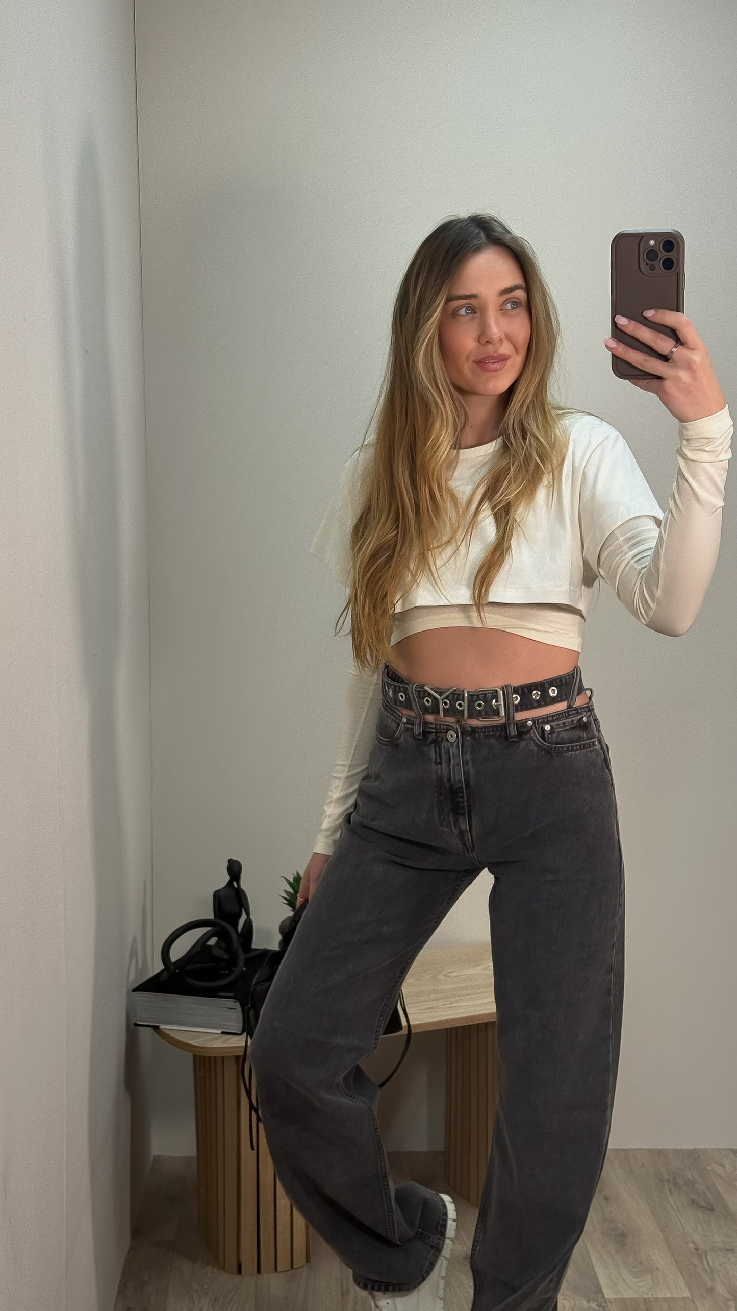 Jacquemus Cream & White Cropped Long Sleeve Layered Top - Medium