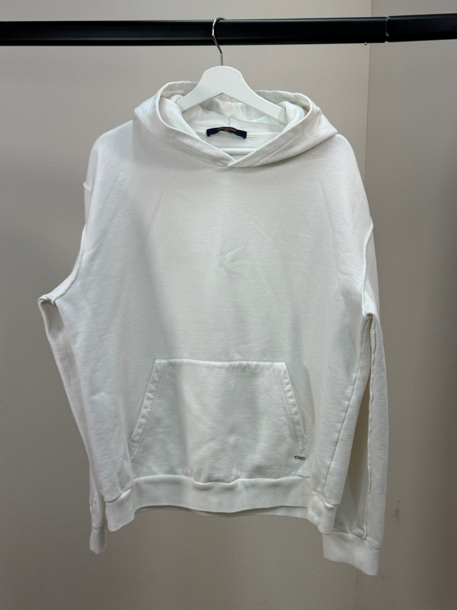 〈 LOUIS VUITTON 〉Inside Out Hoodie LOUIS VUITTON 〉Inside Out Hoodie Inside Out Zipped Through