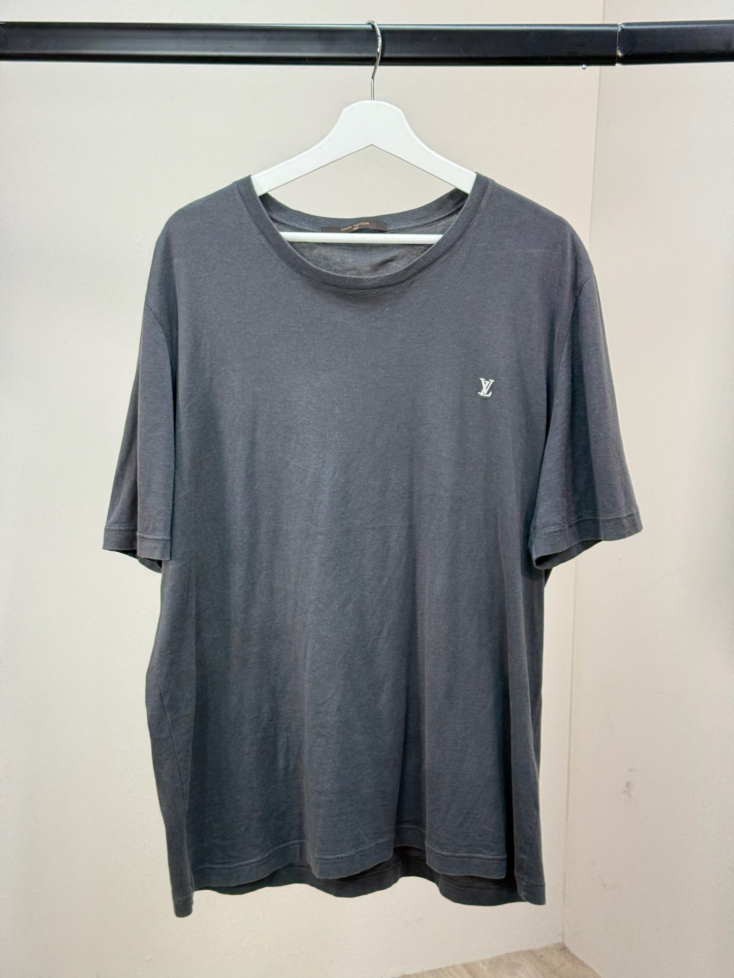 Louis Vuitton Grey Old School LV Logo T-Shirt - 4XL