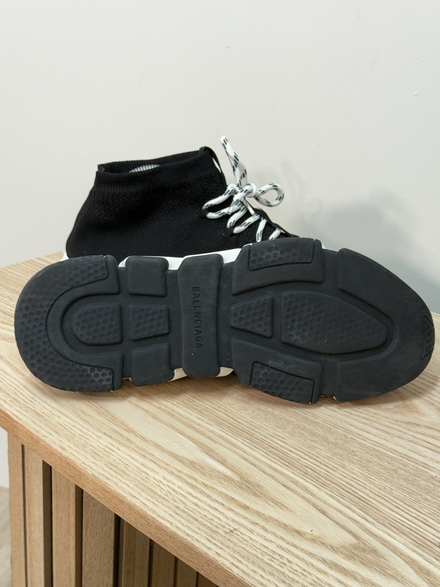 Balenciaga Black And White Speed Trainers - Uk 9