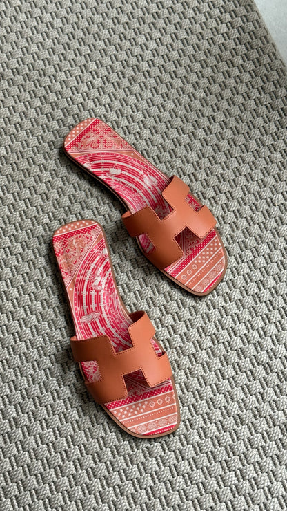 Hermes Orange Oran Leather Slider - UK 7