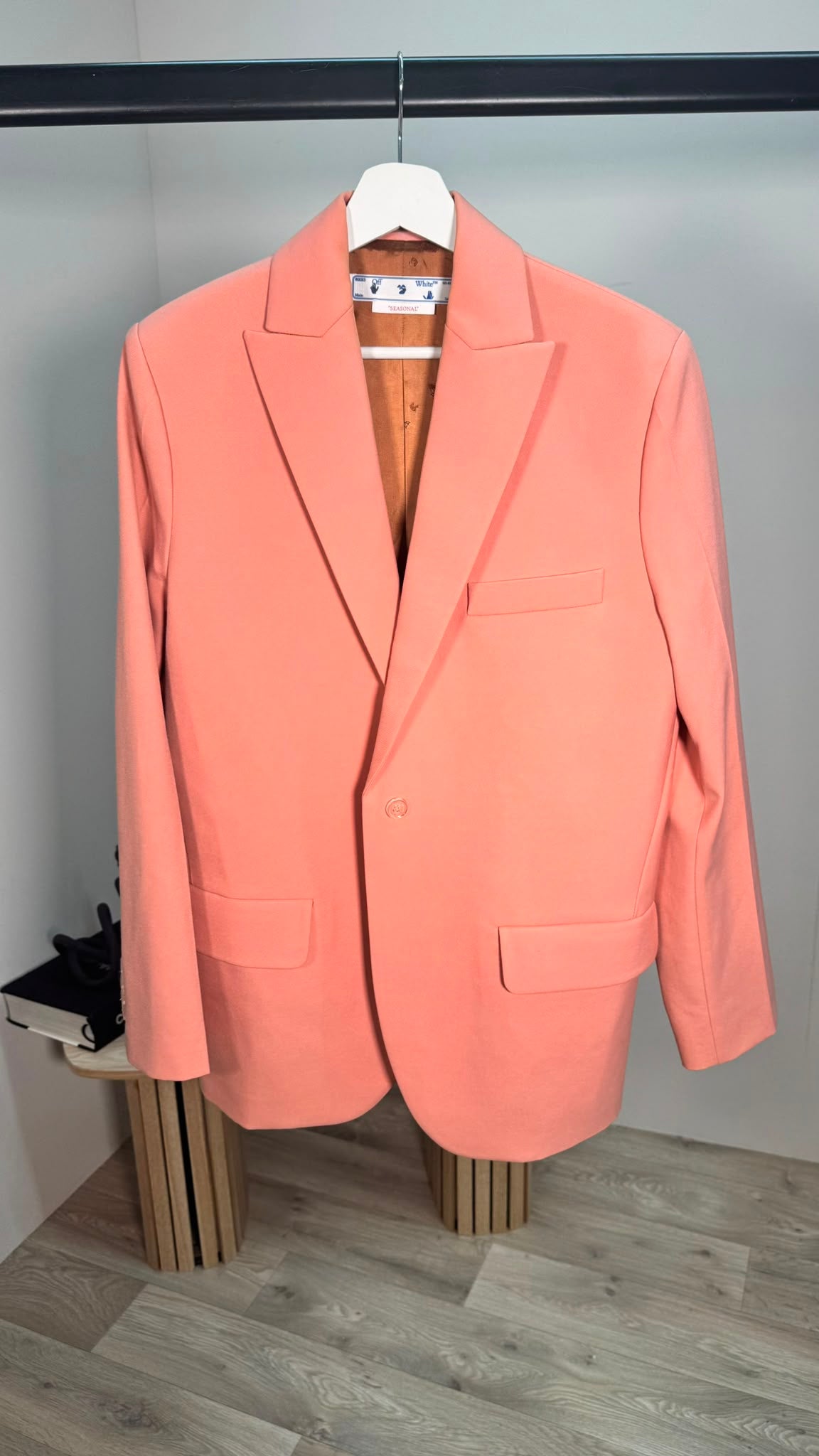 Off-White Salmon Single-Breasted Blazer – IT 42, UK 10