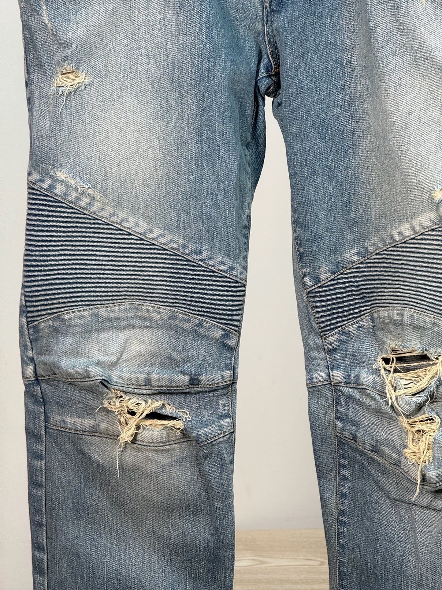 Balmain Men's Distressed Biker Tapered Jeans In A Light Blue Wash - 32 waist