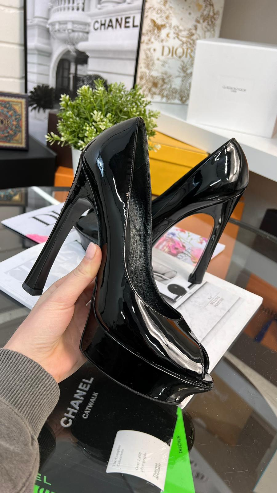 Ysl black patent store heels