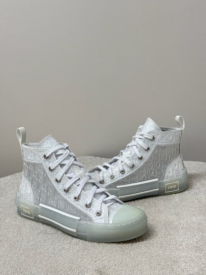 Dior White B23 Hightop Trainers- Mens - UK 6