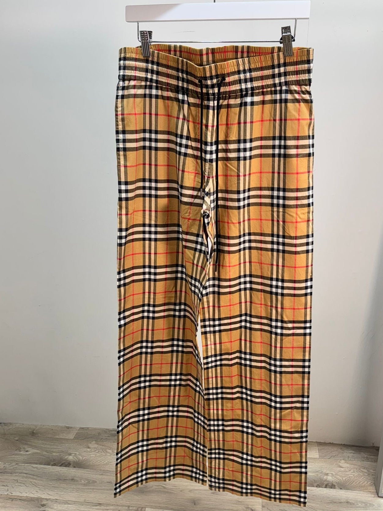 Burberry Burberry Check Trouser – UK 6