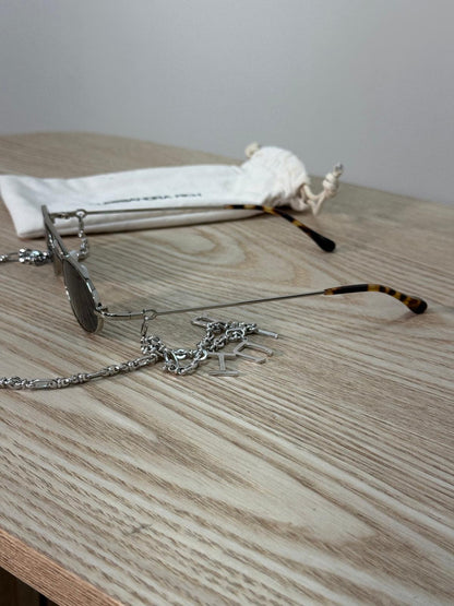 Alessandra Rich Silver Oval On-chain Sunglasses - One Size