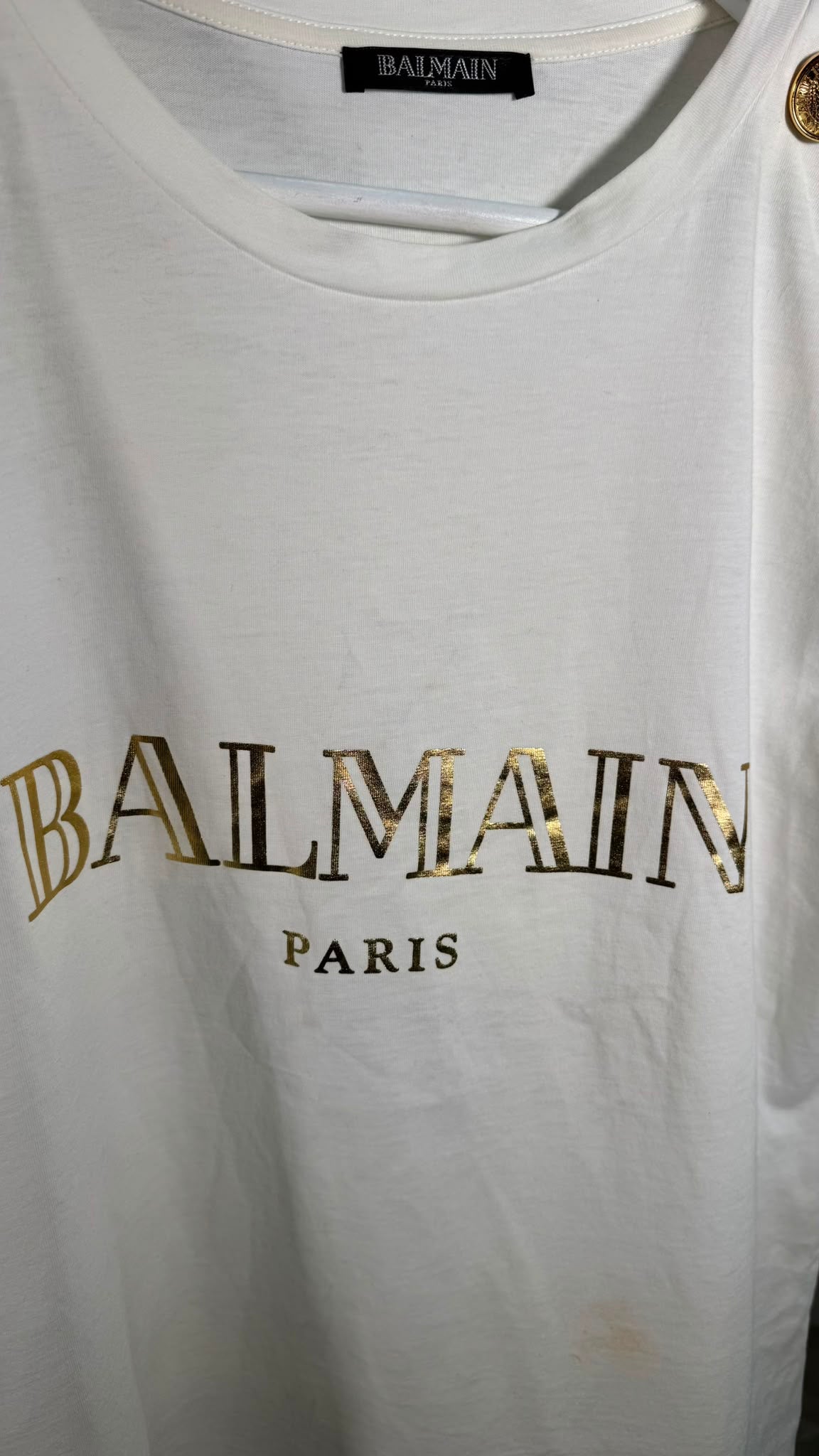Balmain White Logo T-Shirt With Gold Buttons – IT 38. UK 8