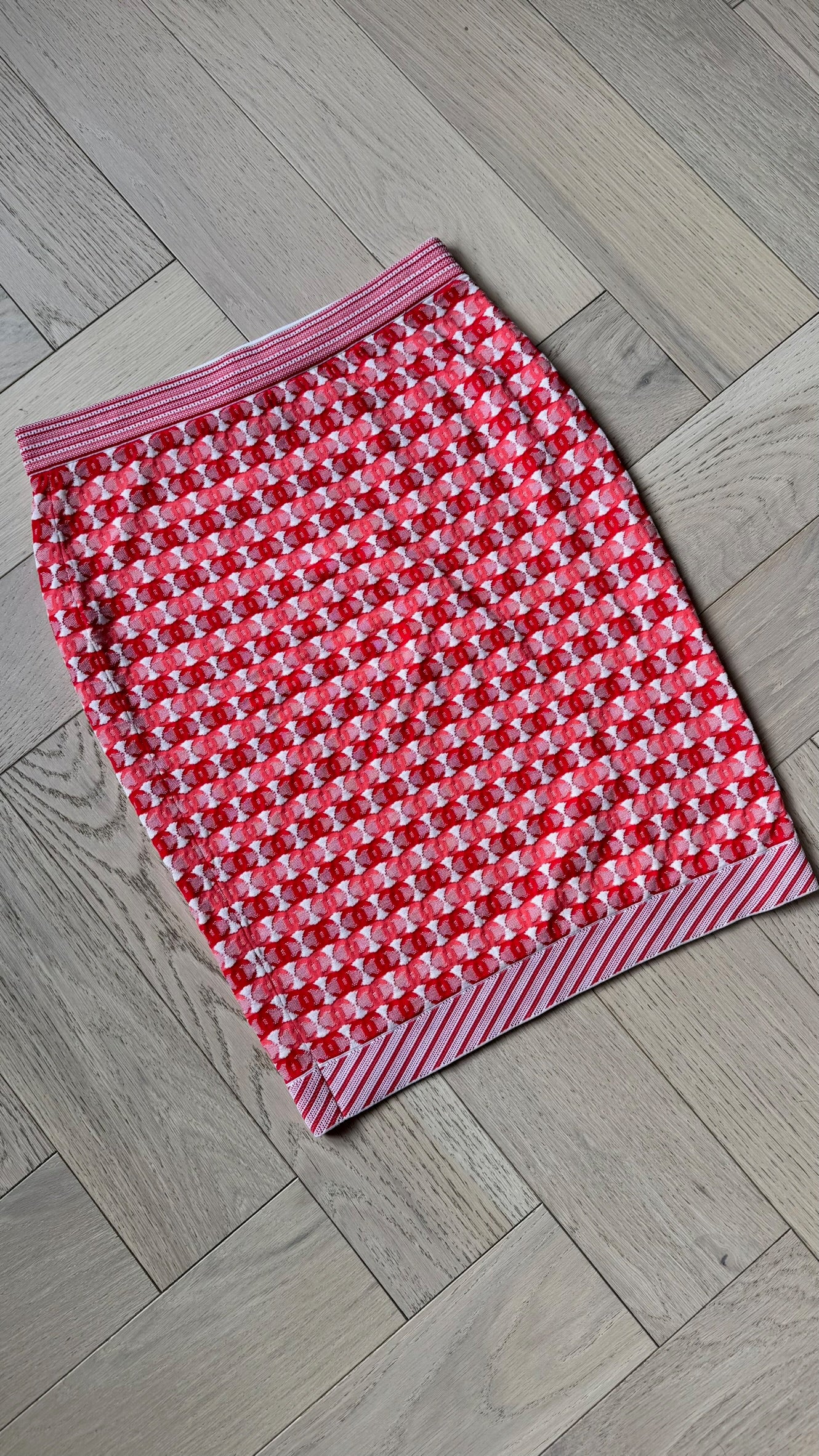 Chanel CC Logo Red Jacquard Skirt - New In Tags FR40 S/M