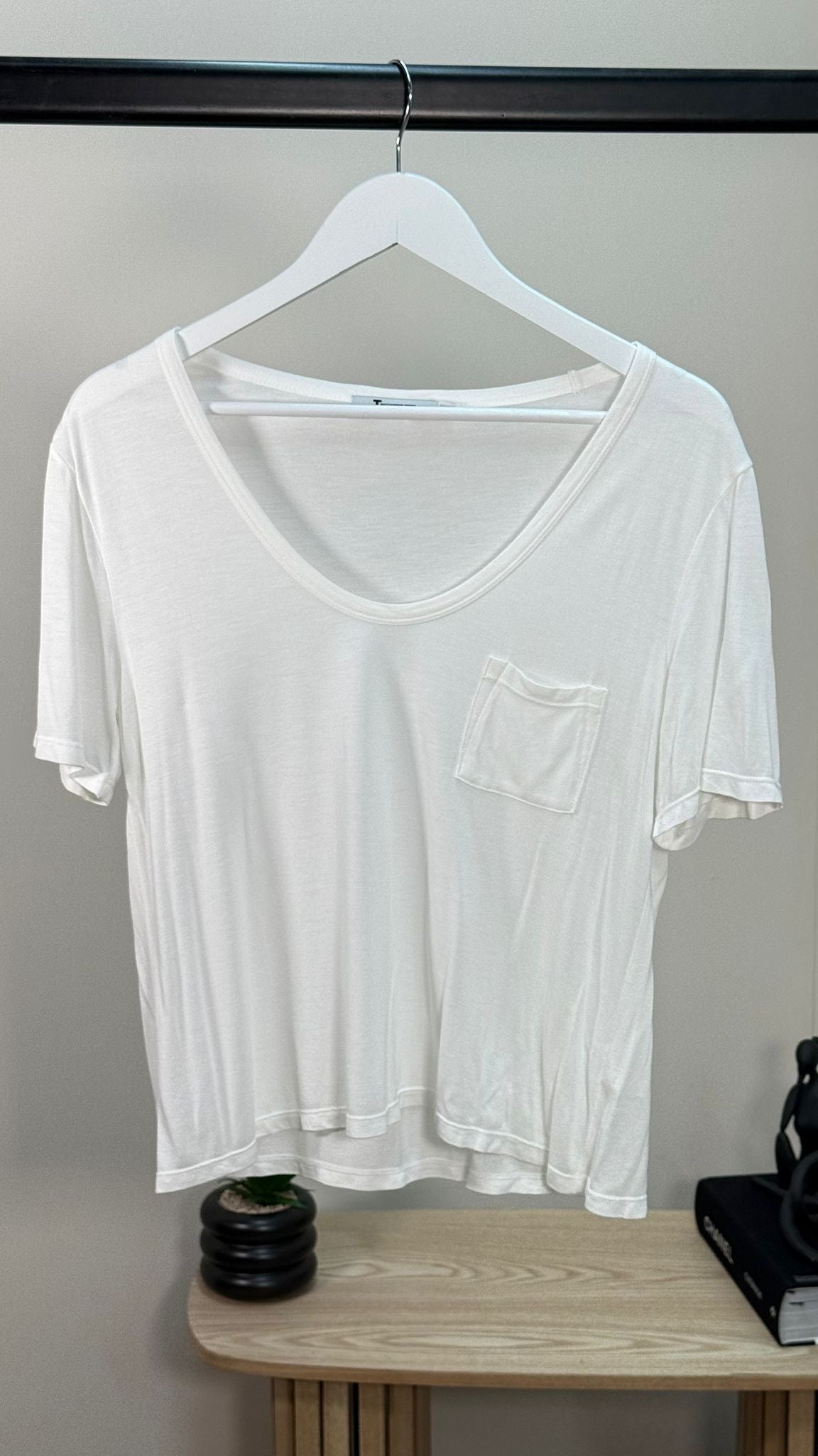 Alexander Wang White Top Pocket Cotton T-shirt - Small