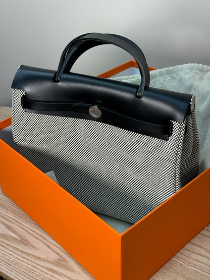 Hermès  Herbag 31 Vache Hunter Toile Quadrille Viking Black White Full Set
